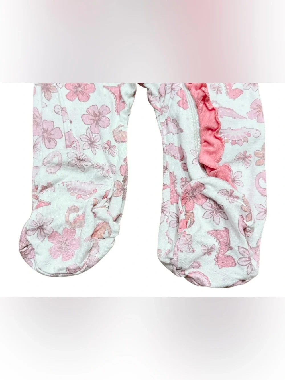 Milkberry Bamboo Floral Dinosaur Footed Sleeper Baby Girl Size 6-9 Months Pink